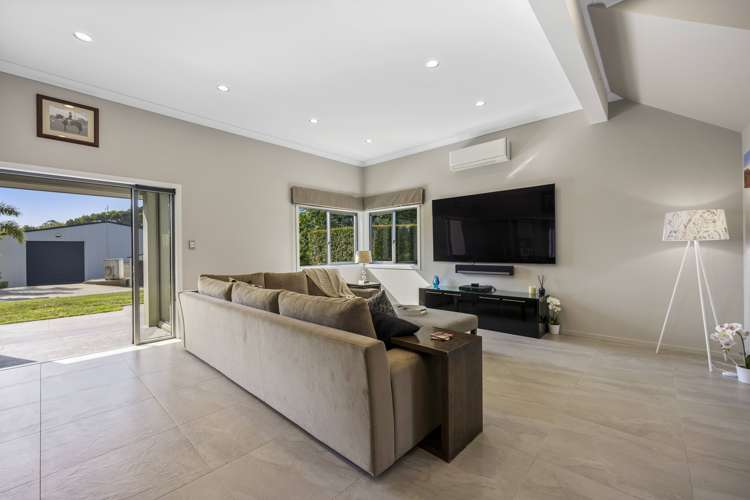 831 Runciman Road Runciman_9