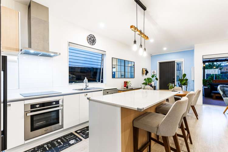 23 Herekino Street Westgate_8