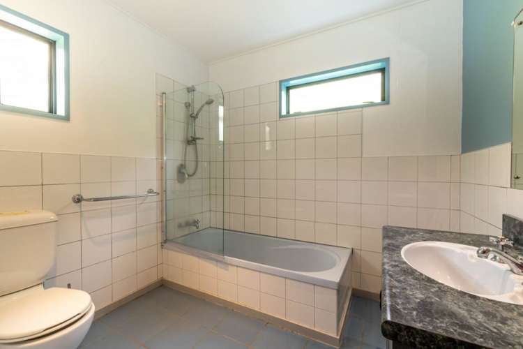 28 Oxley Crescent Broad Bay_18