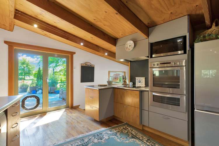 1805 Cust Road Cust_15