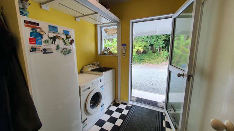 12 Beach Street Sandspit_21