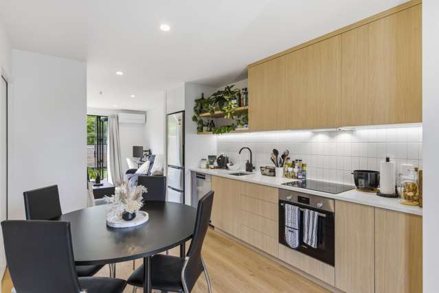 24/10 Trieste Way Paraparaumu_3