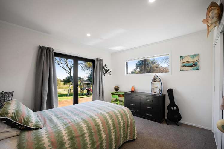 92 Estuary View Road Waiau Pa_18