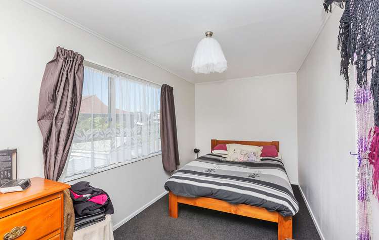 53 Childers Terrace Kilbirnie_7