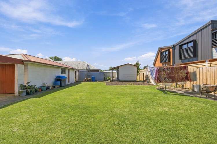 72 Isleworth Road Bishopdale_13