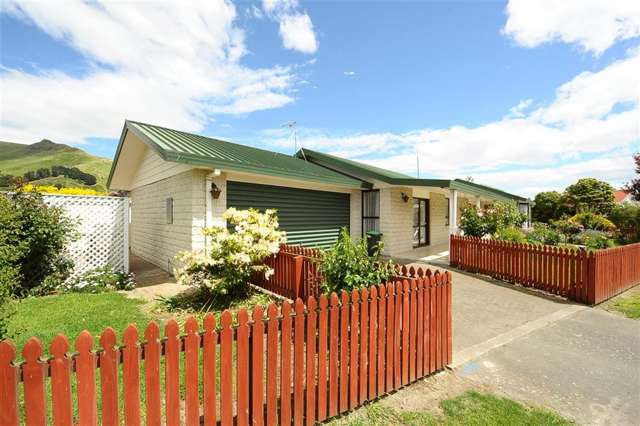 8 Warner Place Heathcote Valley_1