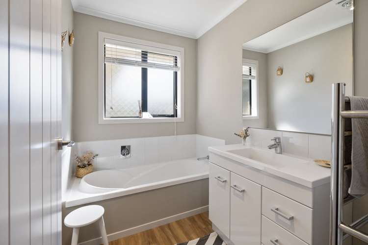 16 Chestnut Close Kelvin Grove_7