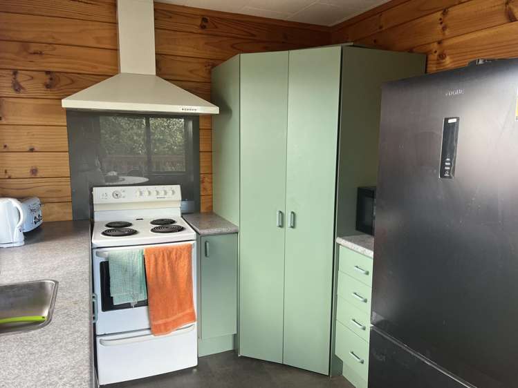 2/188 Taharepa Road Taupo_4