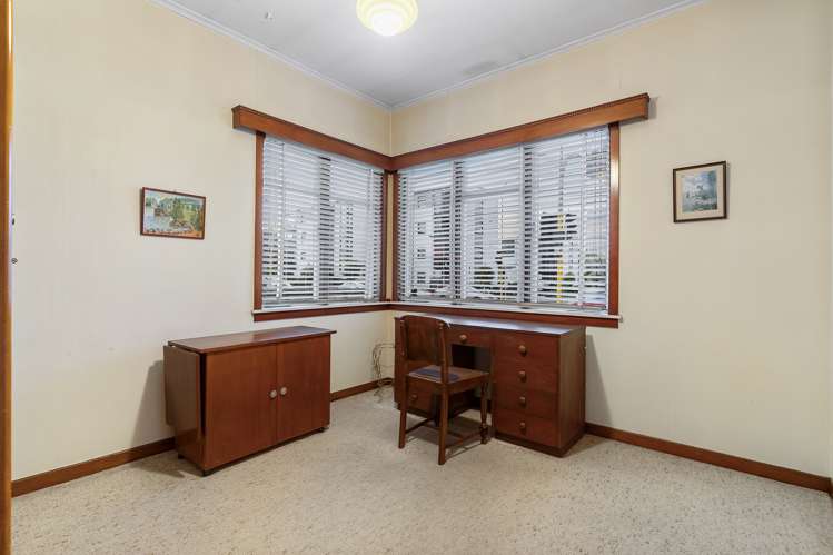 1191 New North Road Mount Albert_11