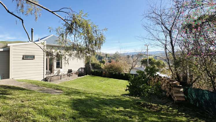 17 Swan Street Taihape_26