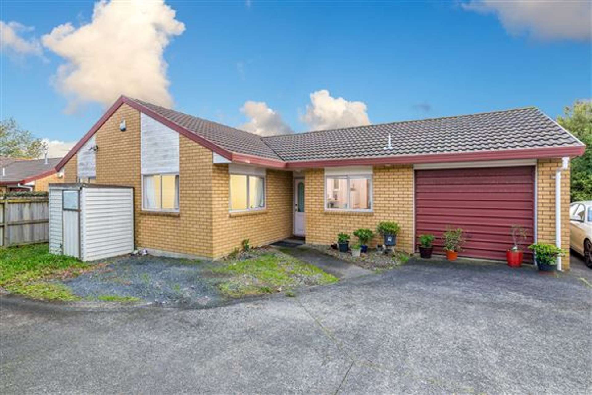 240 Te Atatu Road Te Atatu South_0