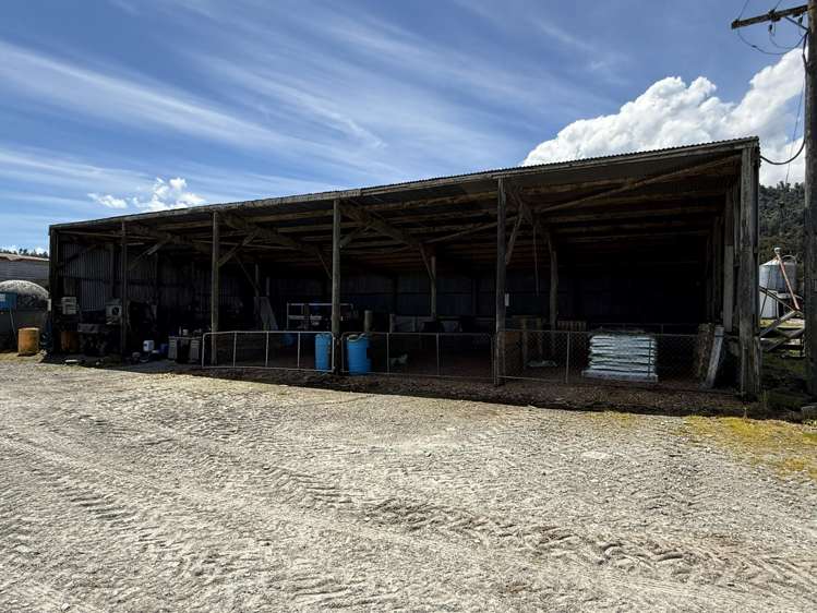 1627 Whataroa Highway Whataroa_15