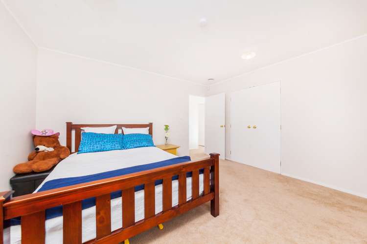 17 Robin Brooke Drive Flat Bush_20