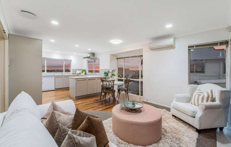 36 Woodgers Way Somerville_13