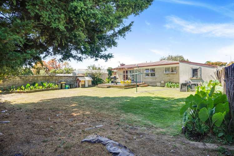 65 Resthill Crescent Glenview_7
