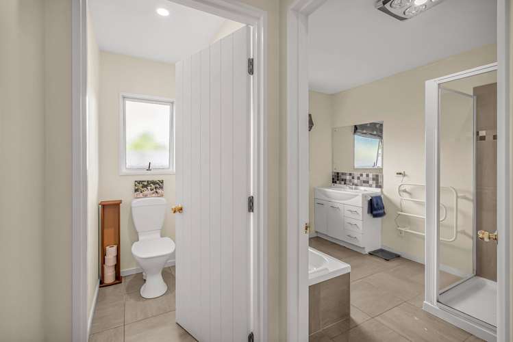 22 Kowhai Street Oxford_11