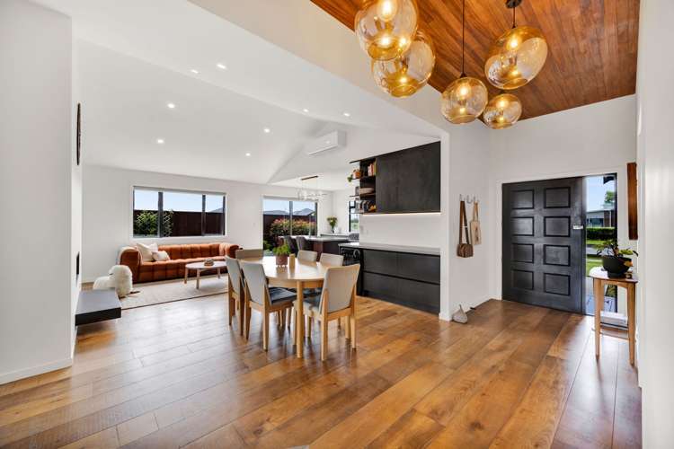 25 County Drive Hawera_8