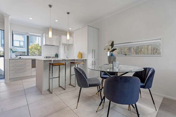 14 Tia Road Flat Bush_9