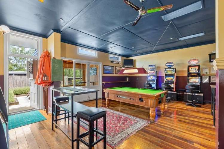 22-24 High Street Hunterville_5