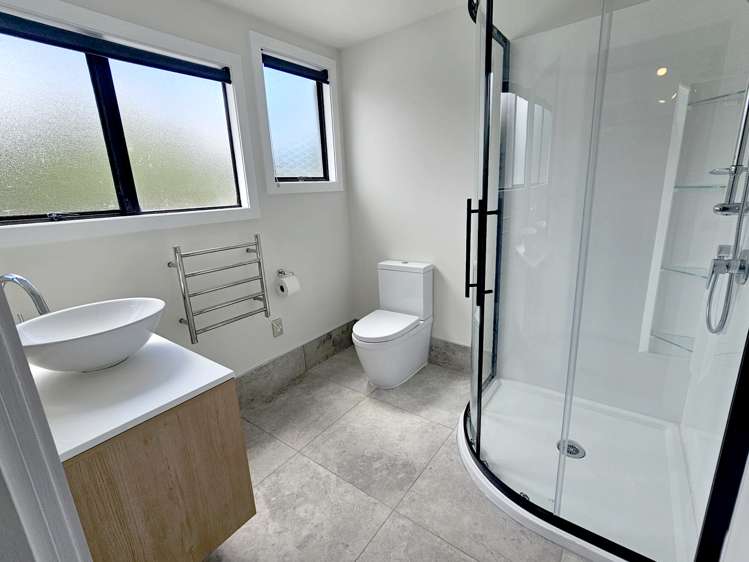 55 Ardern Avenue Stanmore Bay_13