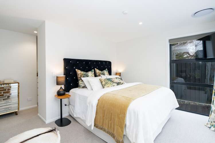 375 Herbert Street Windsor_12