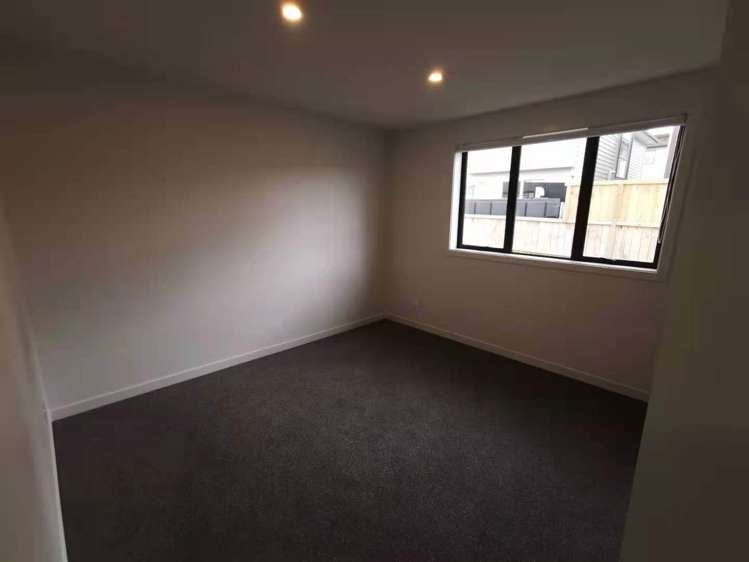 11 Mamuku Drive Massey_4