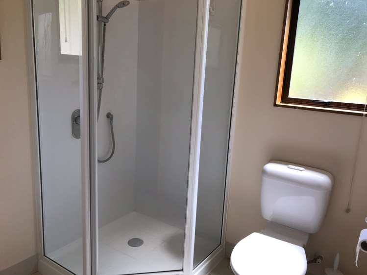 106 Daffodil Street Titirangi_12