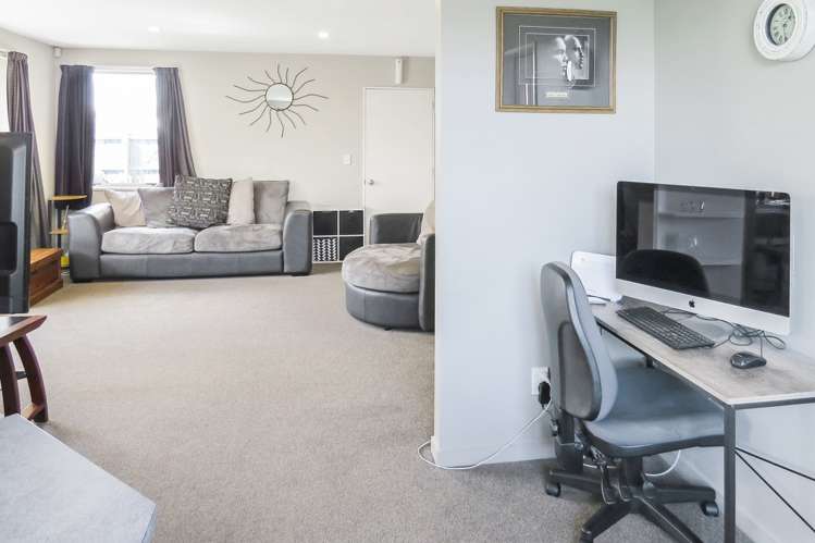 8a Badger Street Parklands_4