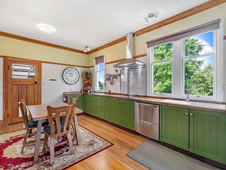 10 Kensington Road Marton_12