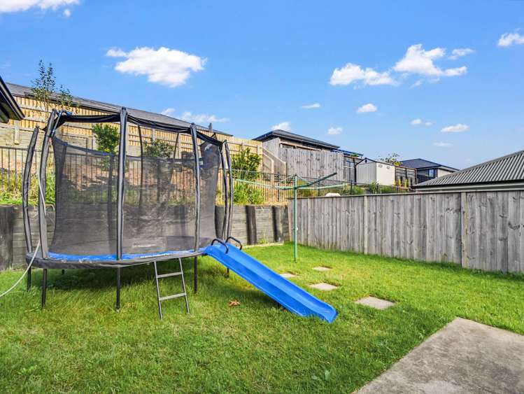 14 Urumaraki Avenue Helensville_22