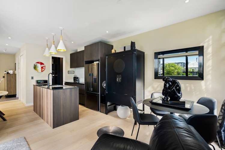 02/28g Killarney Street Takapuna_6