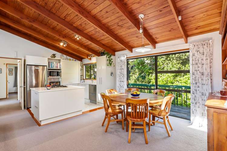 261 Konini Road Titirangi_6