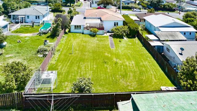 81 Lynwood Road New Lynn_3