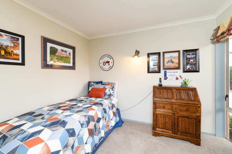 17 Suffolk Crescent Feilding_14