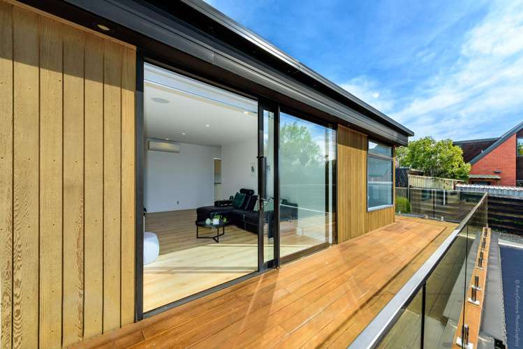 150 North Belt Lincoln_40