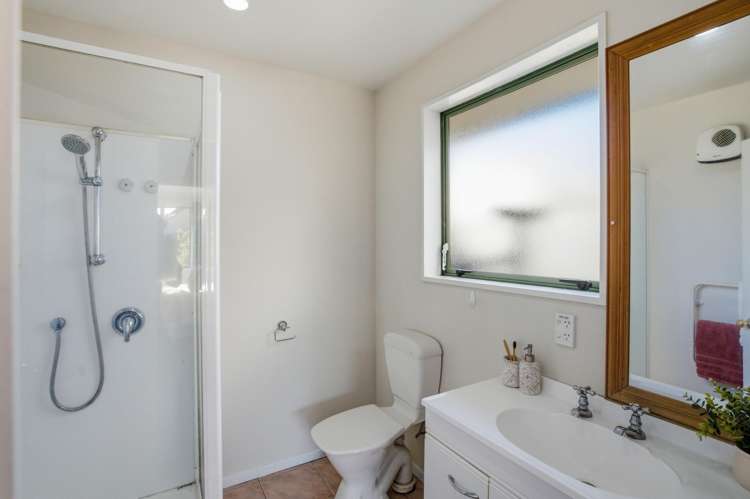 51 Parade Court Addington_16