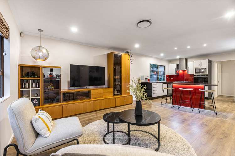 62 Brooke Ridge Rise East Tamaki Heights_9