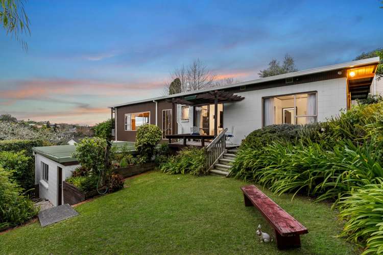 18 Surville Place Mairangi Bay_43