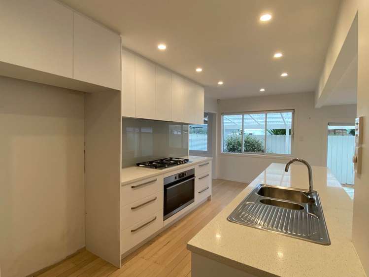 62 Neil Avenue Te Atatu Peninsula_6