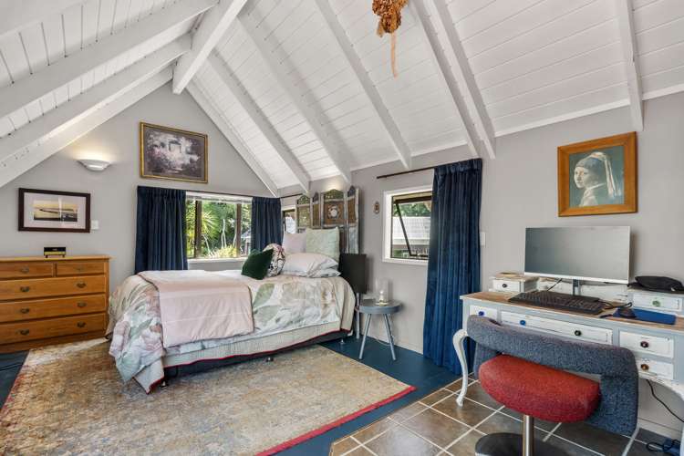 76 Island Bay Road Beach Haven_18