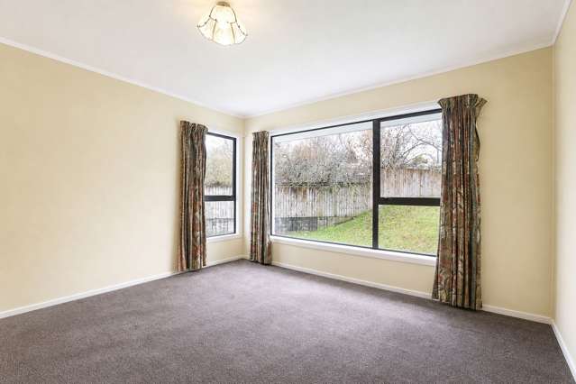 12A Lorraine Place Glenview_4