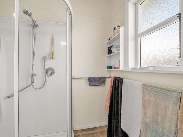 89 Parker Avenue Levin_17