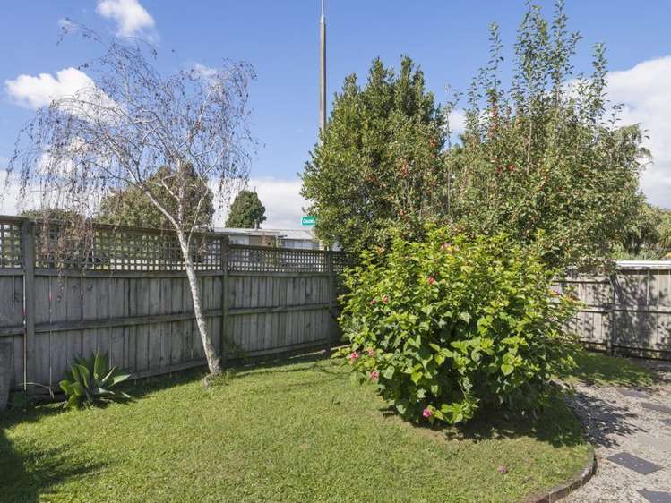 76 Paragon Avenue Beach Haven_13