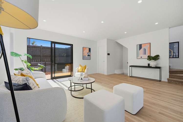 2/7 Sycamore Drive_5