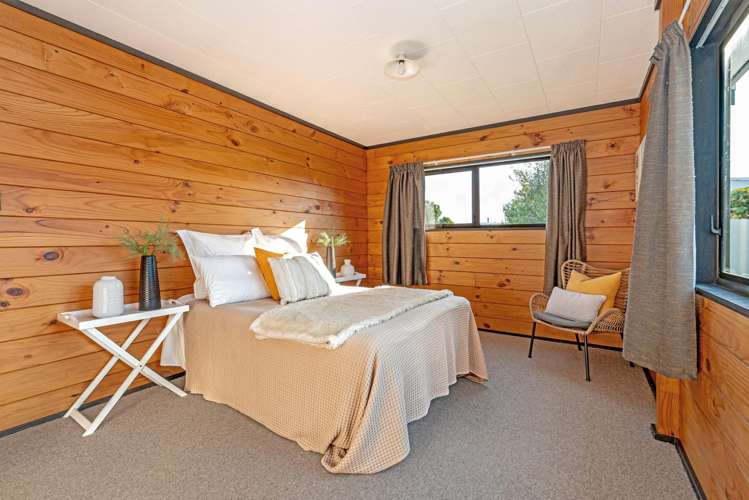 416 Ormond Road Lytton West_12