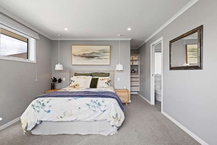 26 Mike Smith Drive Cambridge_13