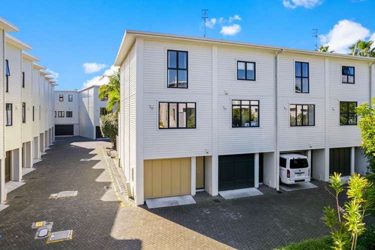 30/17 Lyon Avenue Mount Albert_21