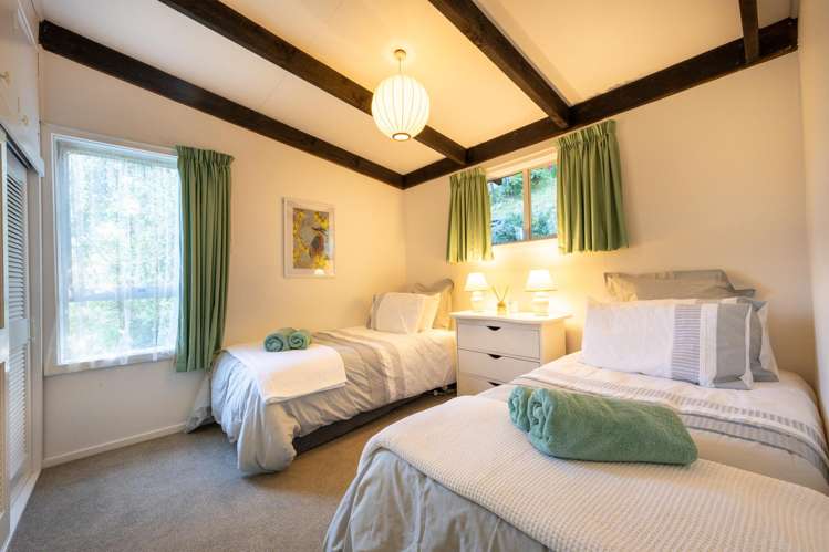 35 Kingfisher Road Takamatua_8