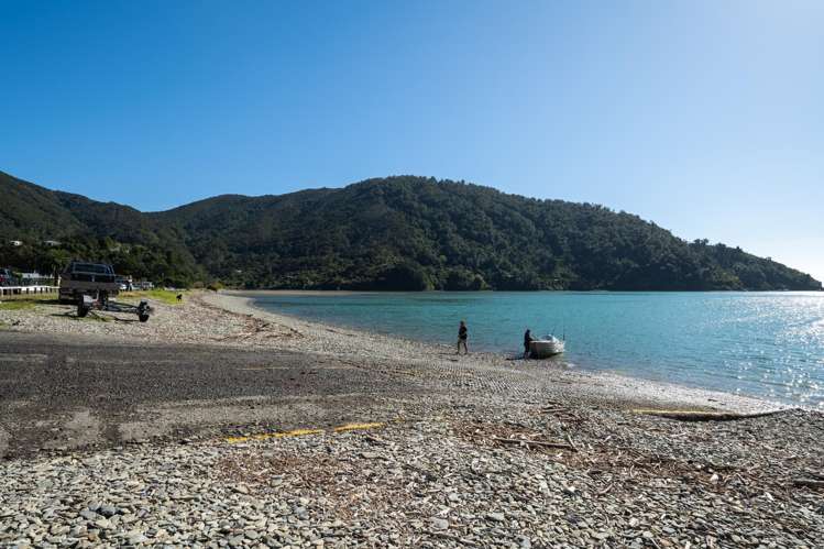 Kanuka Summits Okiwi Bay_23