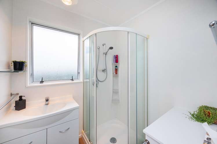 32 Leander Place Milson_13